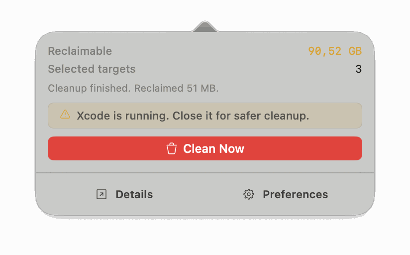 Xcode Cleaner menu bar panel showing 90.52 GB reclaimable across 3 selected targets, with a warning that Xcode is running